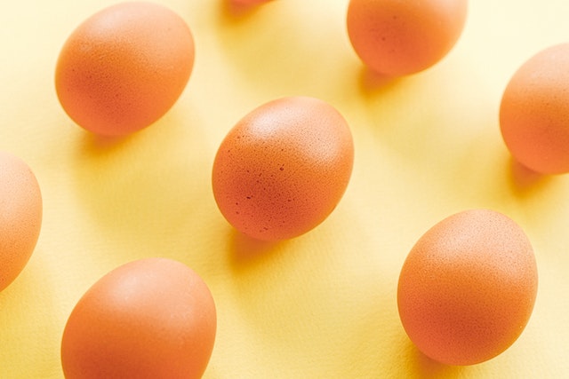 Smakowite przepisy na jajka faszerowane